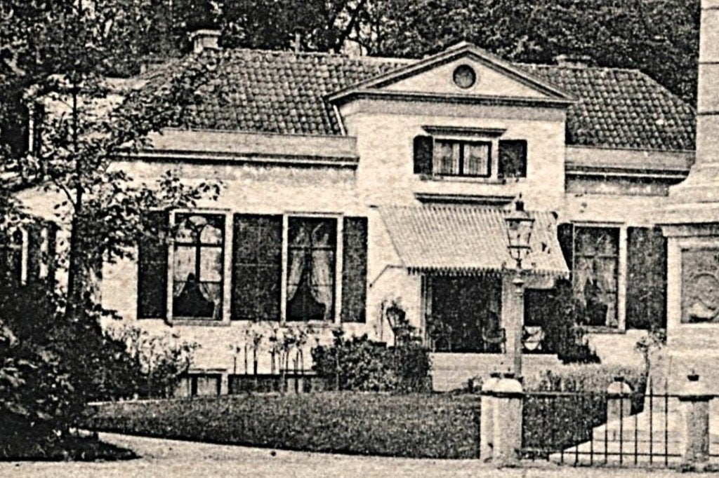 936281 Apeldoorn Gedenknaald Nette oude kaart Onbeschreven, Ophalen of Verzenden, Voor 1920, Ongelopen, Gelderland