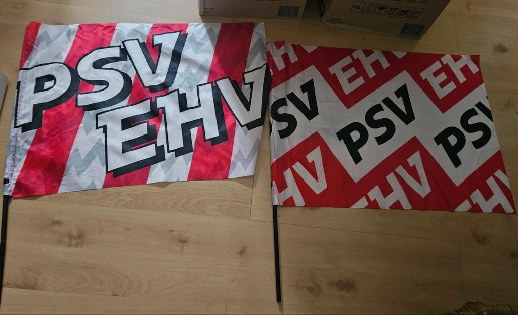 PSV vlaggen, Ophalen