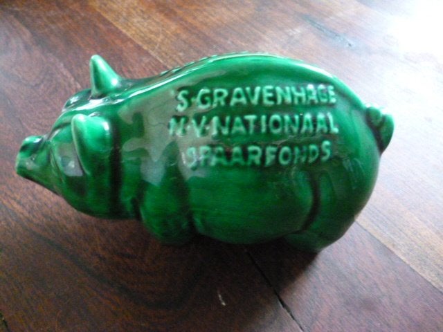 Spaarpot Mationaal Spaarfonds varkentje, Ophalen of Verzenden, Nieuw, Steen, Aardewerk of Keramiek, Dier
