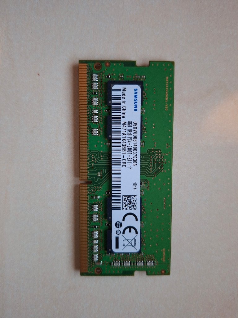Samsung 8GB DDR4-2400 SODIMM laptop geheugen M471A1K43BB1, Computers en Software, Gebruikt, DDR4, 8 GB, Ophalen of Verzenden