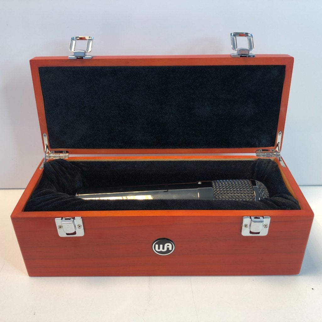Warm Audio WA-47T Titanium Grootmembraam Microfoon + Case, Muziek en Instrumenten, Microfoons, Flex Ltd., Gebruikt, https://flex.com/contact-us