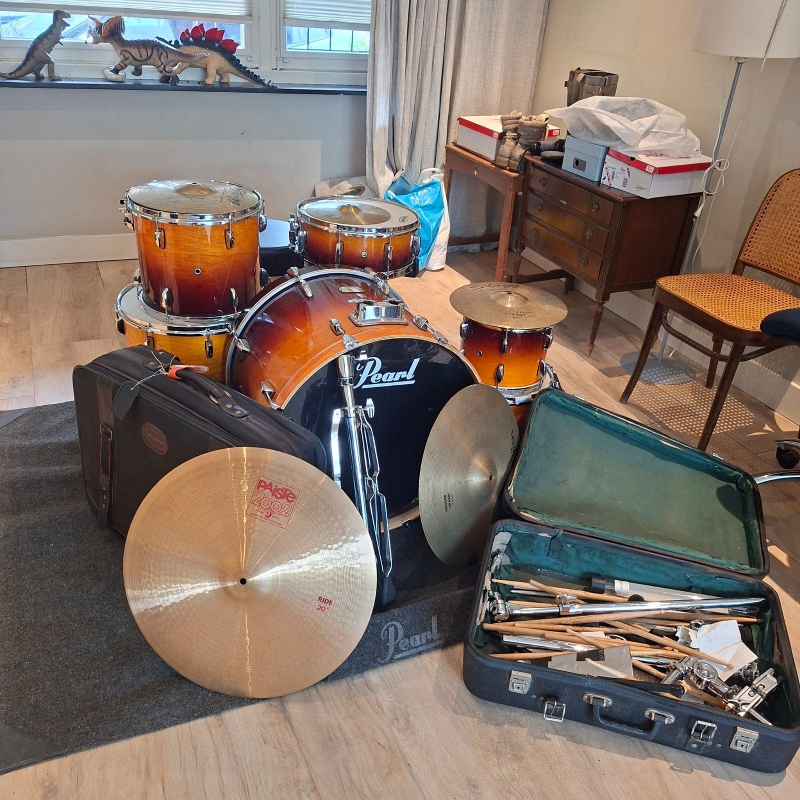 Pearl drumstel met speciale Paiste 2002 bekkens, Muziek en Instrumenten, Drumstellen en Slagwerk, Ophalen, Gebruikt, Pearl