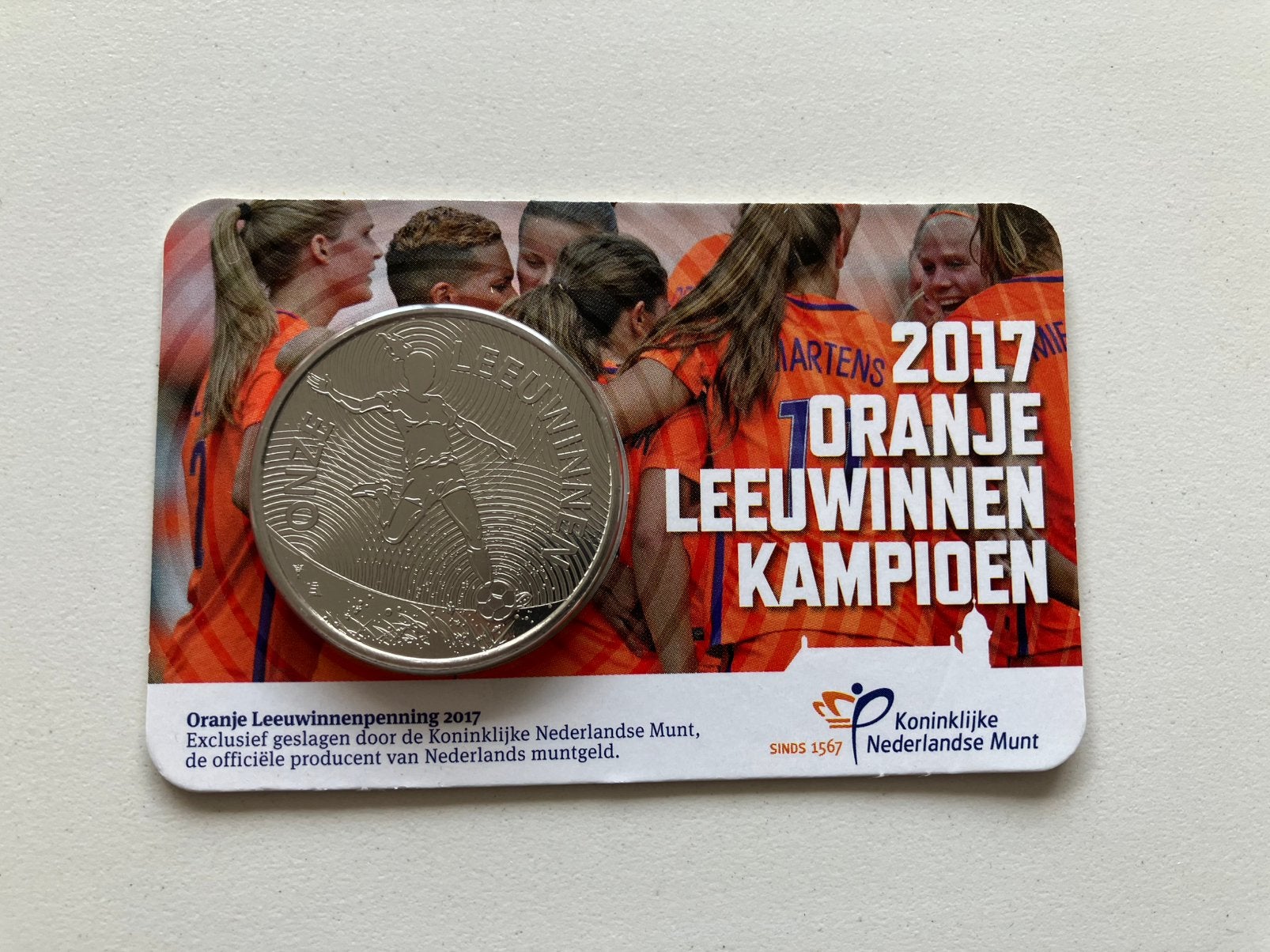 Coincard Oranjeleeuwinnen 2017, Verzenden, Koningin Beatrix, Euro's