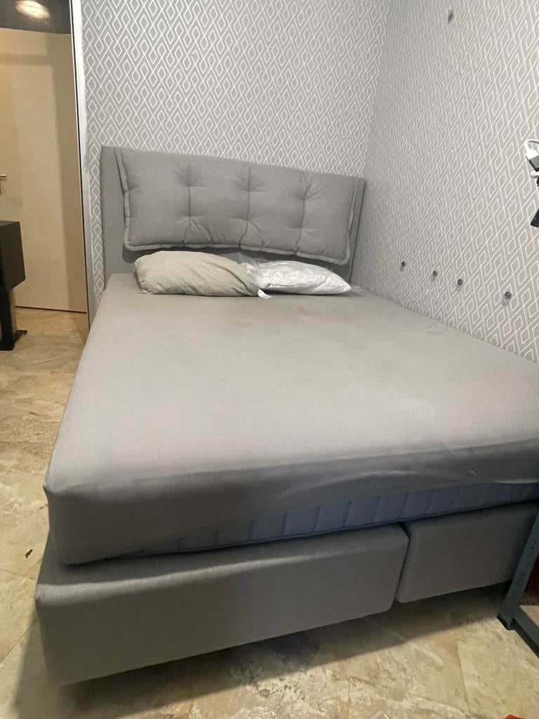Swiss Sense Grijze Boxspring 160x200 (Queen Size), Ophalen, Tweepersoons, Zo goed als nieuw, 200 cm