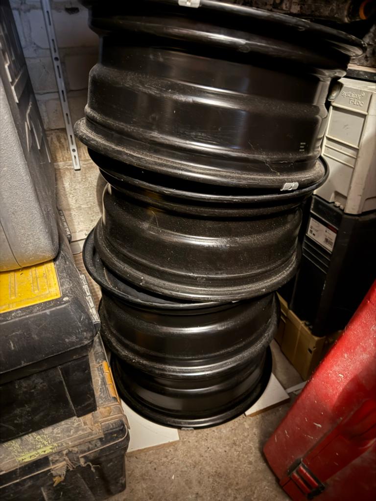 Stalen velgen 16 inch met TPMS sensoren, Ophalen, Velg(en), 16 inch, Nieuw
