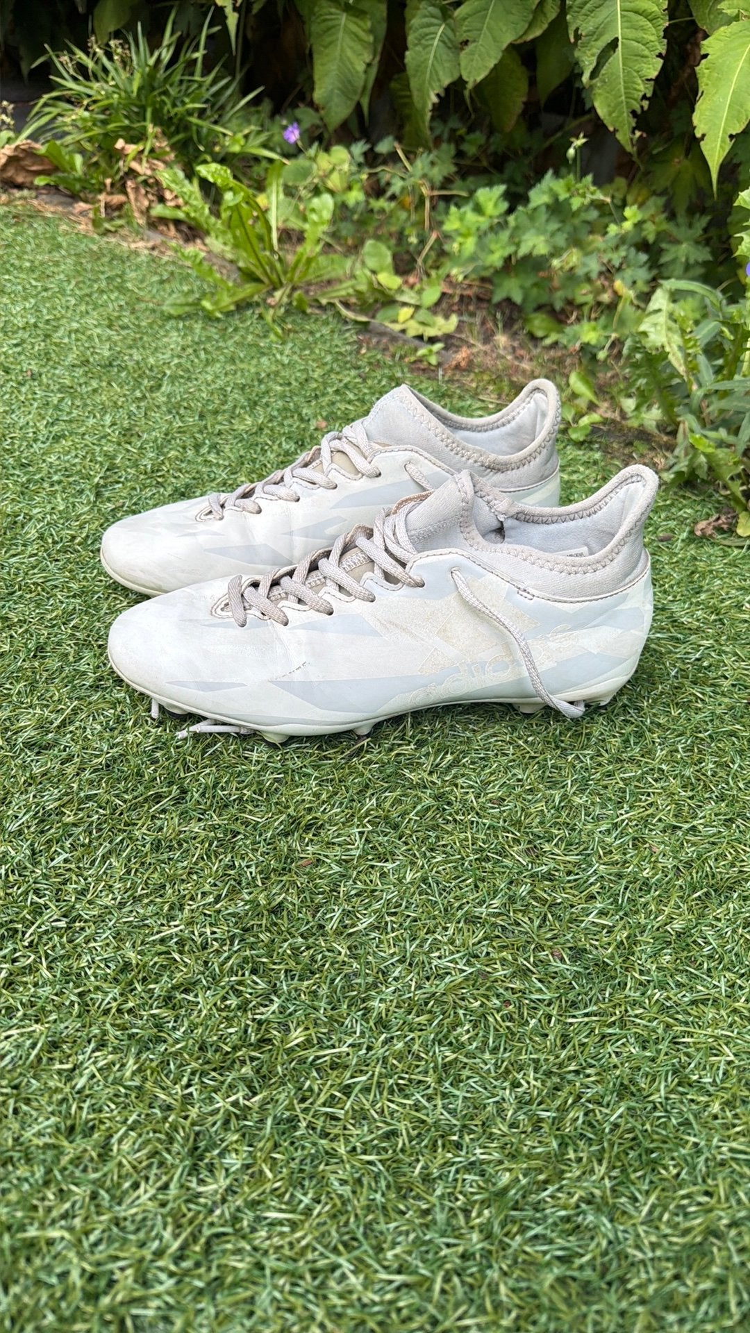 Adidas voetbalschoenen maat 39, Ophalen, Gebruikt, Schoenen