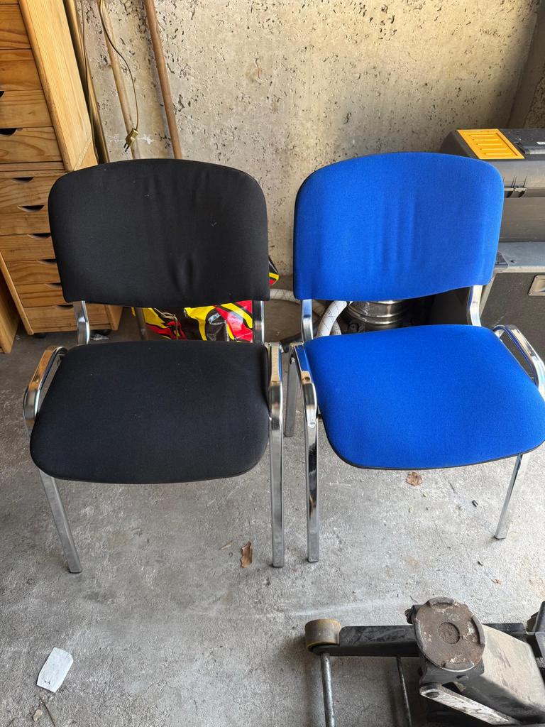 8 conferentie/ workshop / meeting / vergader stoelen, Ophalen, Zo goed als nieuw, Zwart, Vijf, Zes of meer stoelen