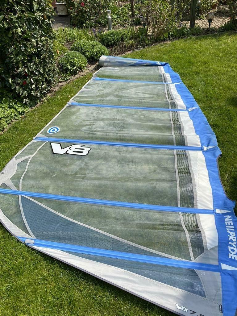 NEILL PRYDE SURFZEIL V8 7.0 M2, 6.5 m² tot 8 m², Ophalen of Verzenden, Neilpryde, Zeil