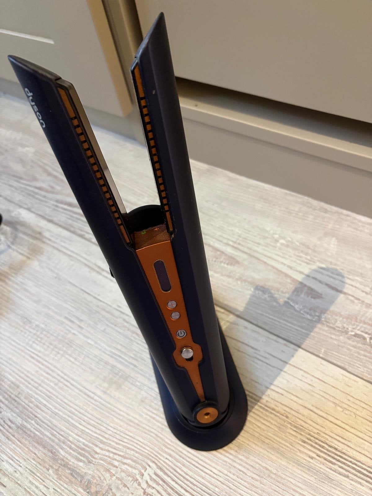 Dyson Corrale Stijltang met accessoires, Ophalen of Verzenden, Zo goed als nieuw, Krultang of Stijltang