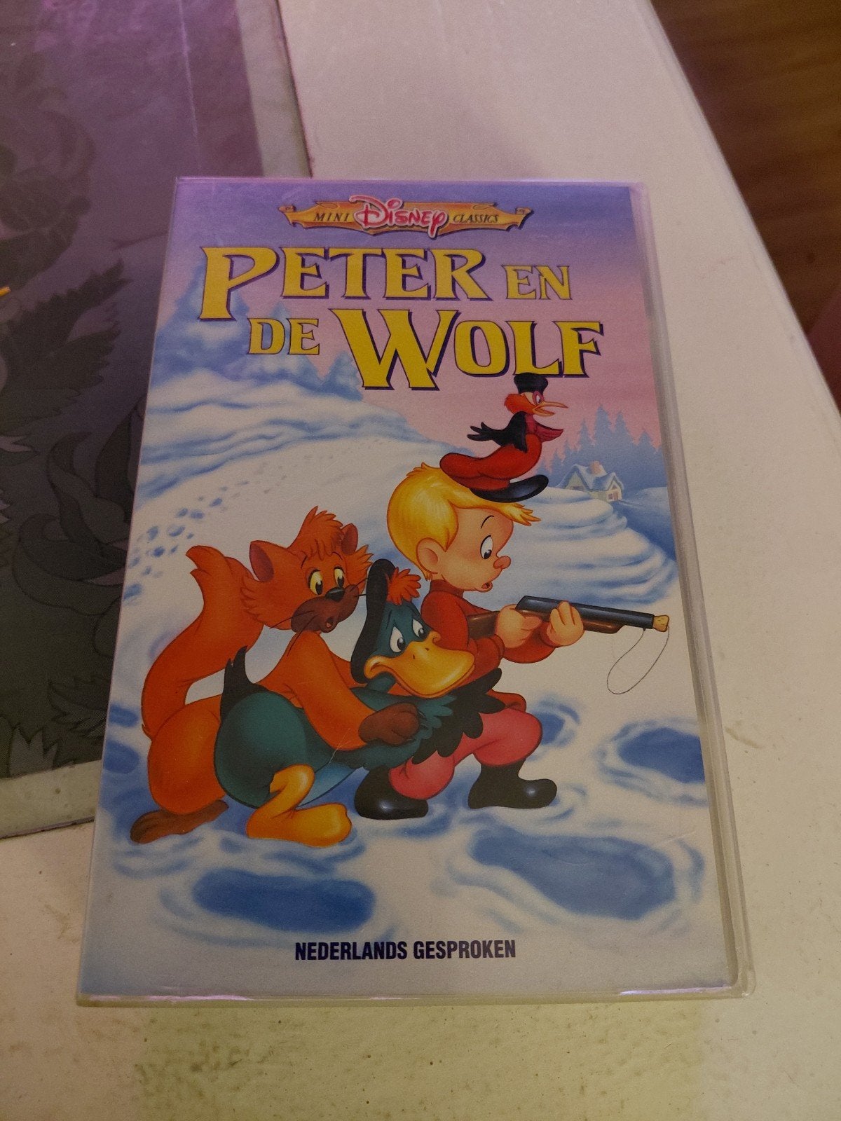 Mini Disney Classics Peter en De Wolf videoband., Cd's en Dvd's, Gebruikt, Tekenfilm, Alle leeftijden, Ophalen of Verzenden