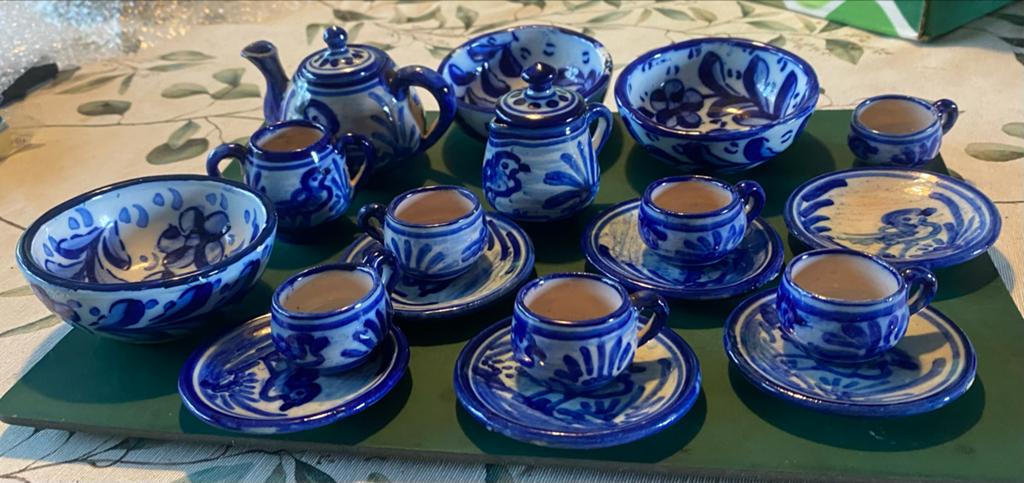 Handgeschilderd Mexicaans Talavera miniatuur theeservies, Antiek en Kunst, Ophalen of Verzenden