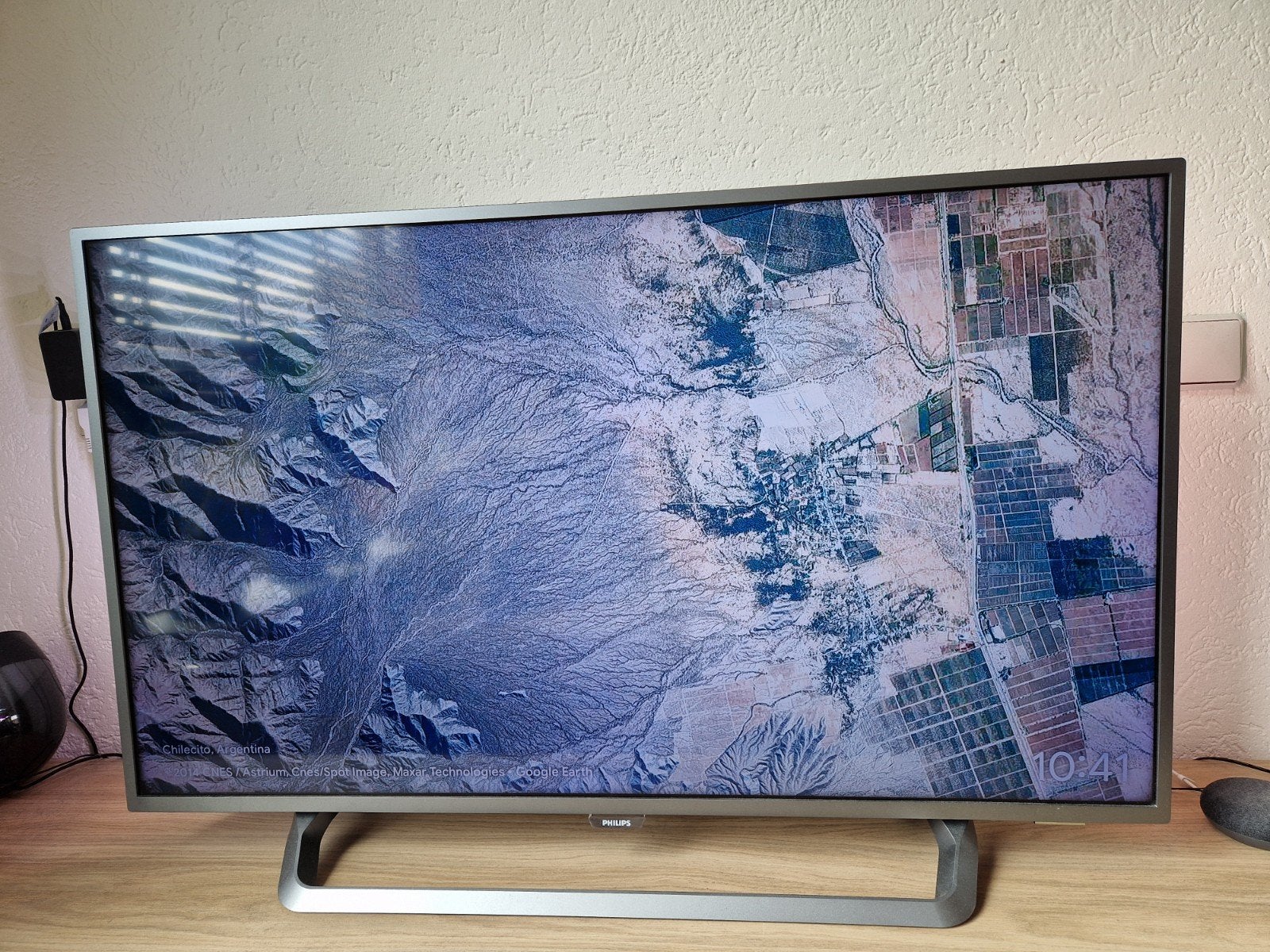 Philips 4K Smart TV Ambilight 2 (43 inch), Ophalen, Philips, LED, 50 Hz