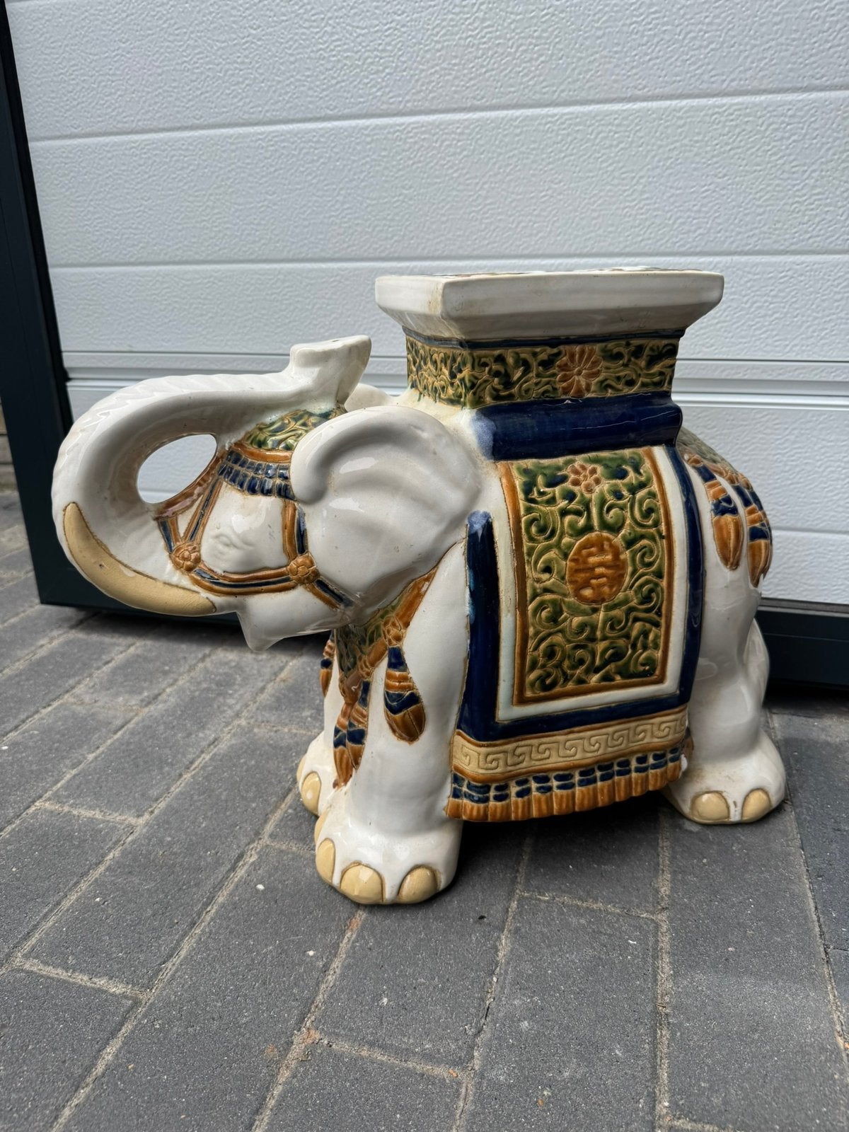 Prachtige Vintage XXL Keramieken Olifant Plantentafel, Ophalen, Zo goed als nieuw