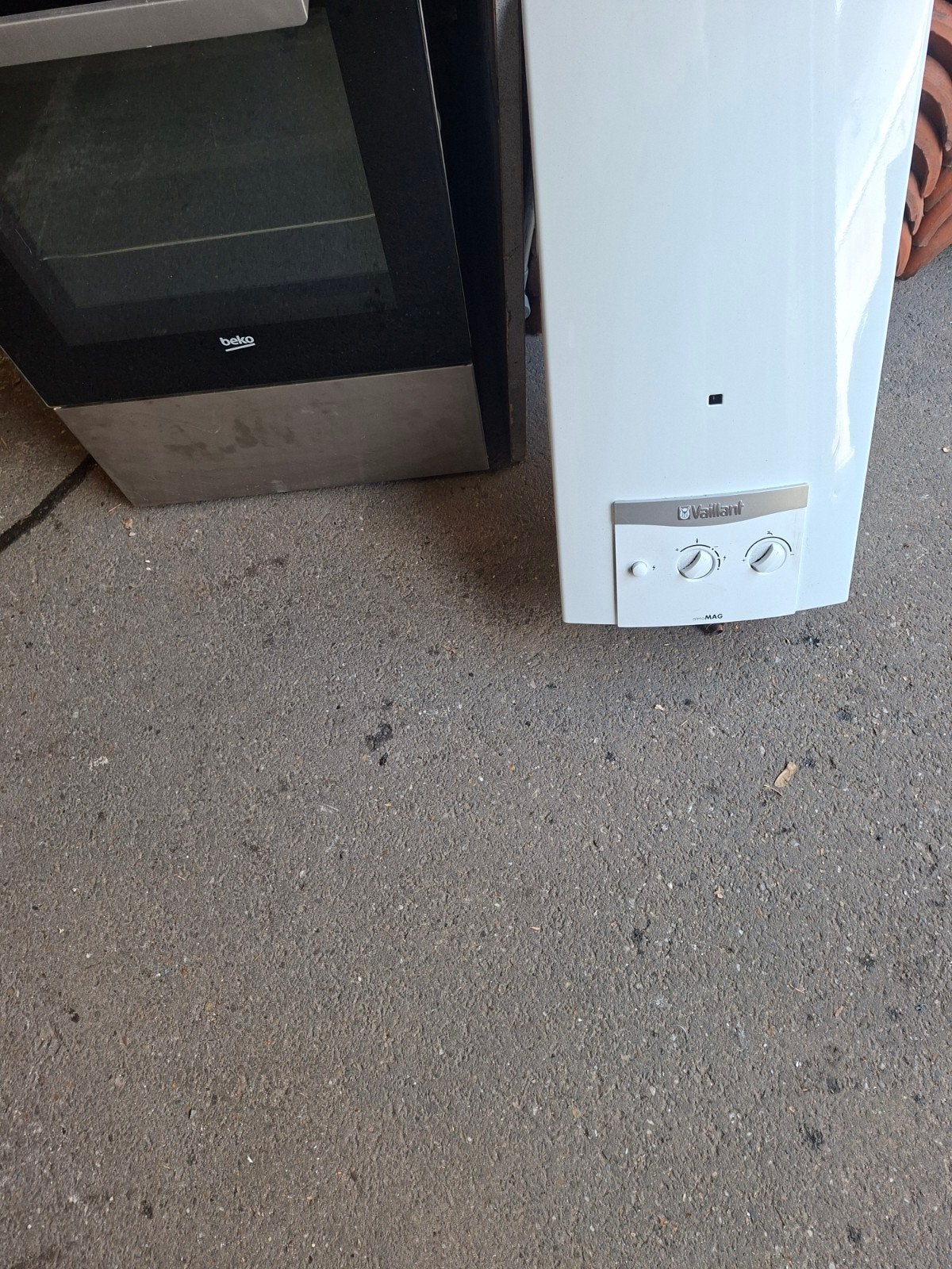 Vaillant atmomag zo goed als nieuw slechts 4 weken gebruikt, Doe-het-zelf en Verbouw, Geisers en Boilers, Ophalen of Verzenden