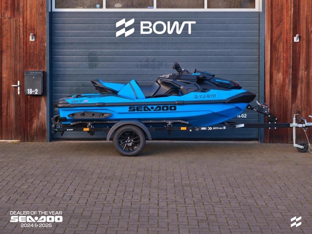 Sea-Doo RXT-X RS 325 | 2026 | 39u | incl. trailer, Watersport en Boten, Gebruikt, Benzine