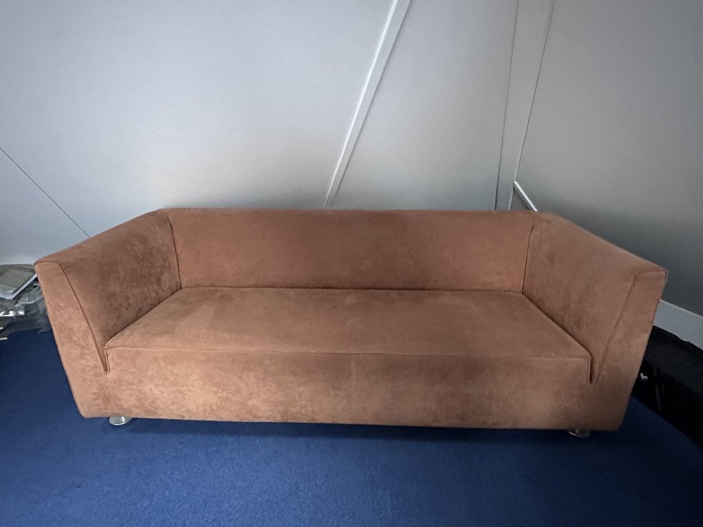 Designbank 2,5-zitter | Henk Vos | Alcantara | Model 4800, Huis en Inrichting, Banken | Bankstellen, Ophalen, Gebruikt, Tweepersoons