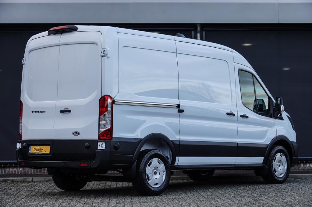 Ford Transit L2H2 2.0Tdci 130Pk | 350 | 3.500Kg Trekgewicht, 12 maanden, Stof, Zwart, 4 cilinders
