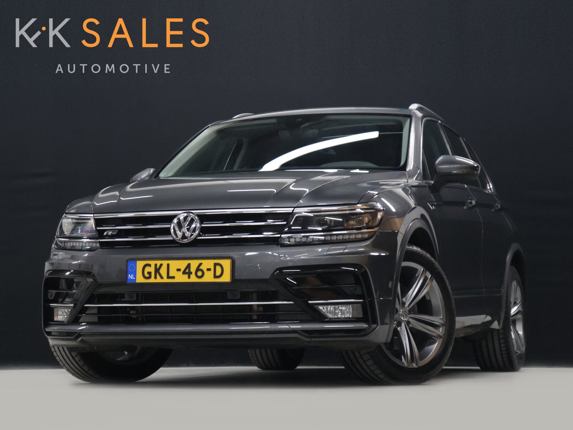 Volkswagen Tiguan 2.0 TSI 4Motion R Line [SCHUIFKANTELDAK, T, Stof, Gebruikt, Euro 6, 4 cilinders