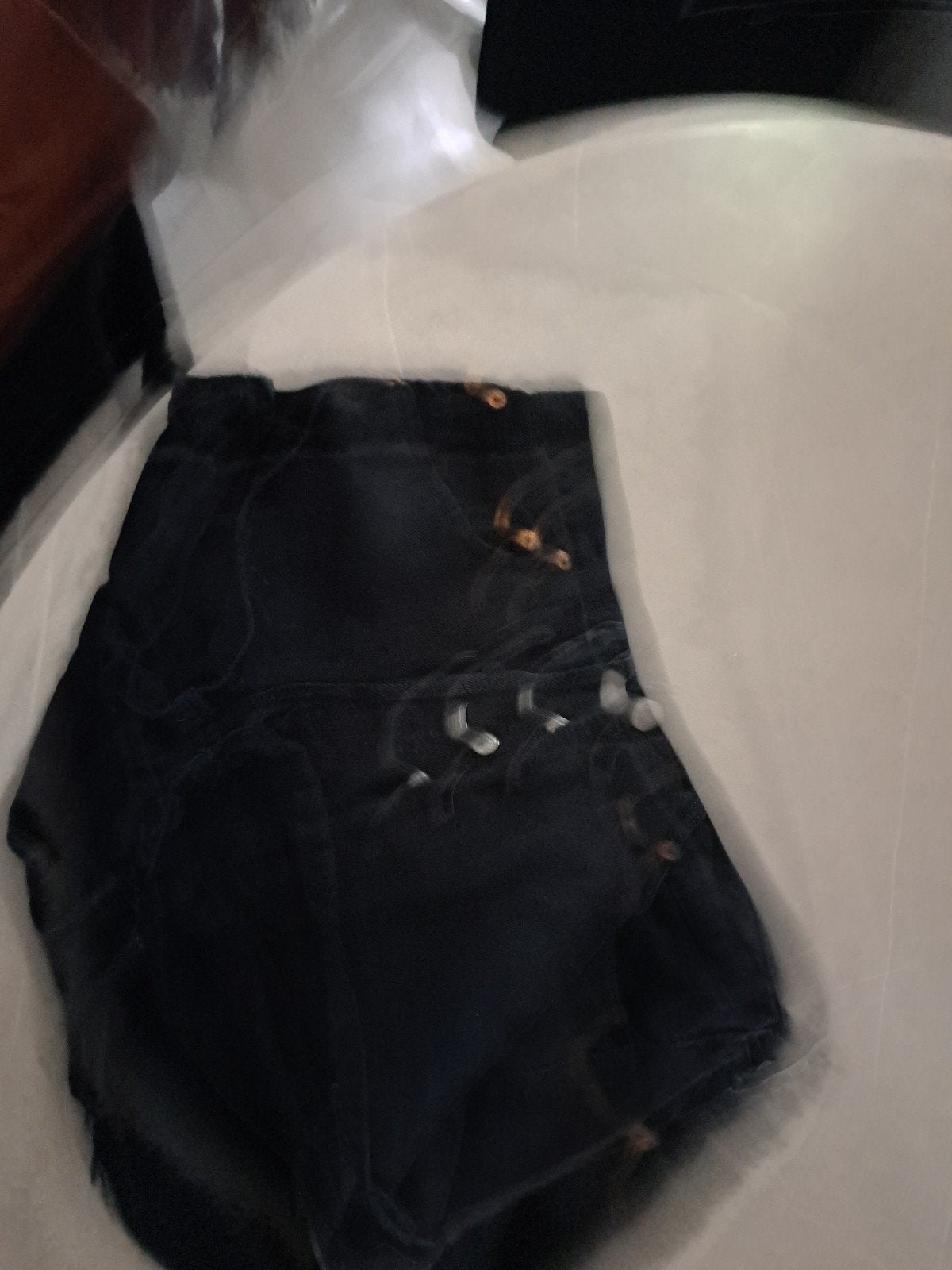 Levi's Zwarte Spijkerstof Korte Broek W32, Kleding | Dames, Spijkerbroeken en Jeans, Zwart, Ophalen of Verzenden, W30 - W32 (confectie 38/40)