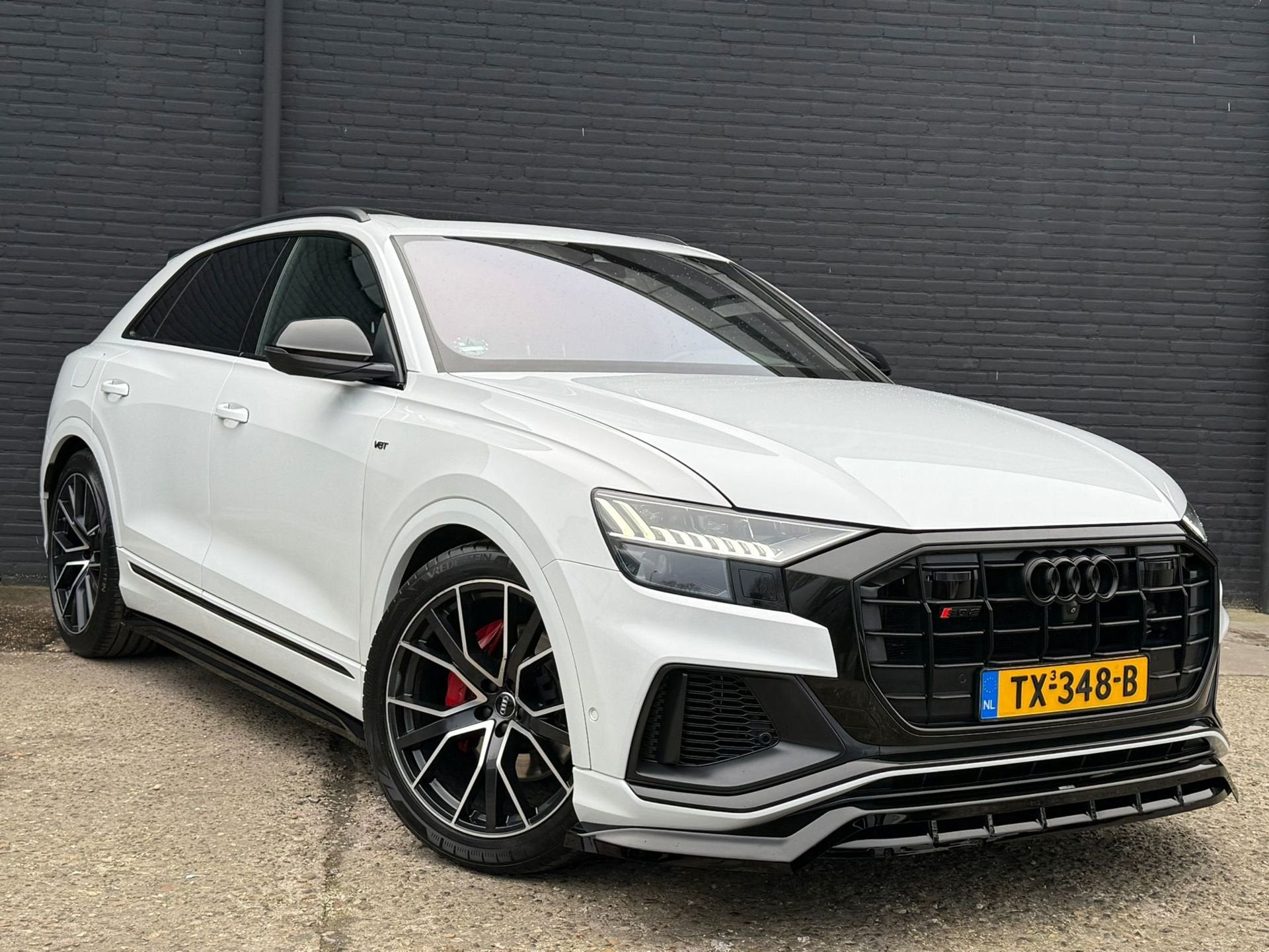 Audi Q8 50 TDI Quattro Pro S Line PANO|CARPLAY|PDC|STOELVER|, Auto's, Automaat, Gebruikt, Automatische klimaatregeling, Leder en Stof
