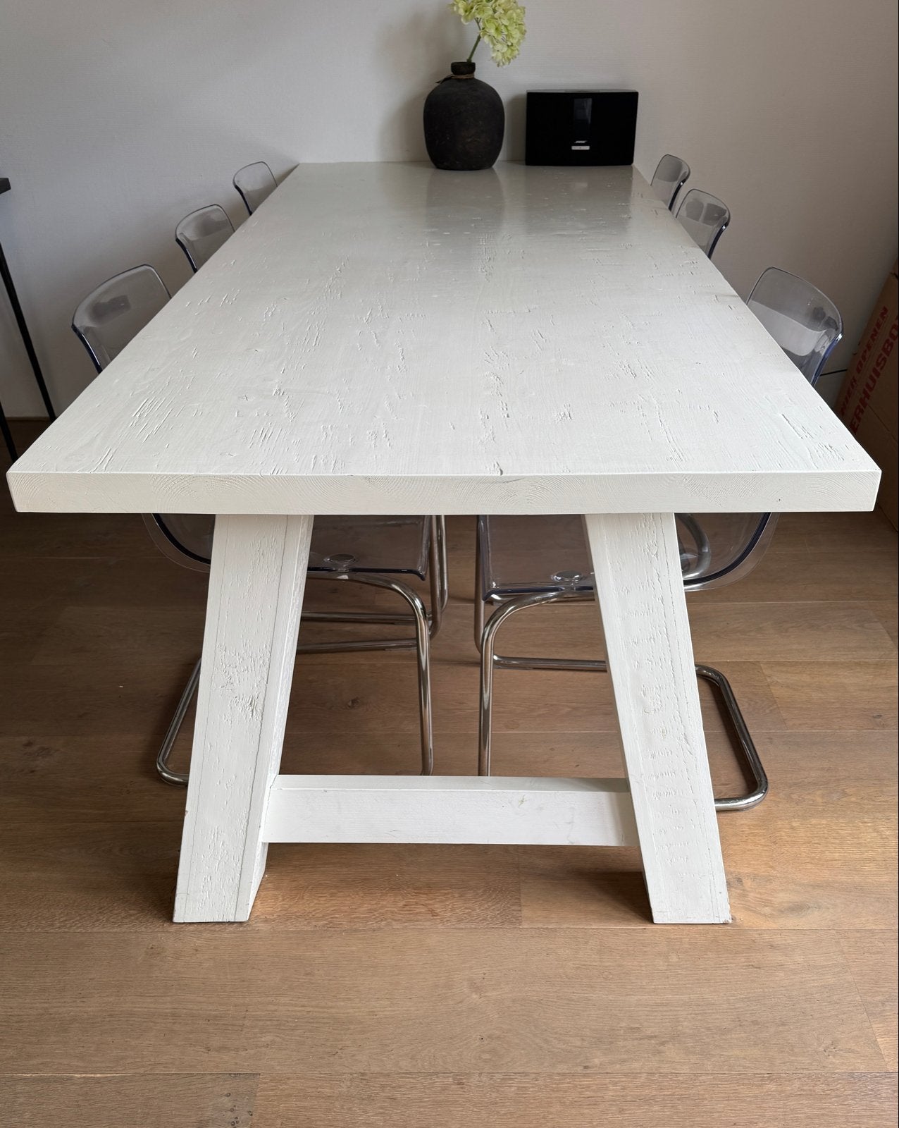 Robuuste witte eettafel van massief hout 2,40 x 1 meter, Ophalen, Gebruikt, 200 cm of meer, 50 tot 100 cm