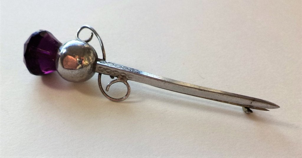 MIZPAH Vintage Schotse Kiltbroche Distel & Paarse Amethist, Ophalen, Zo goed als nieuw, Paars, Overige materialen