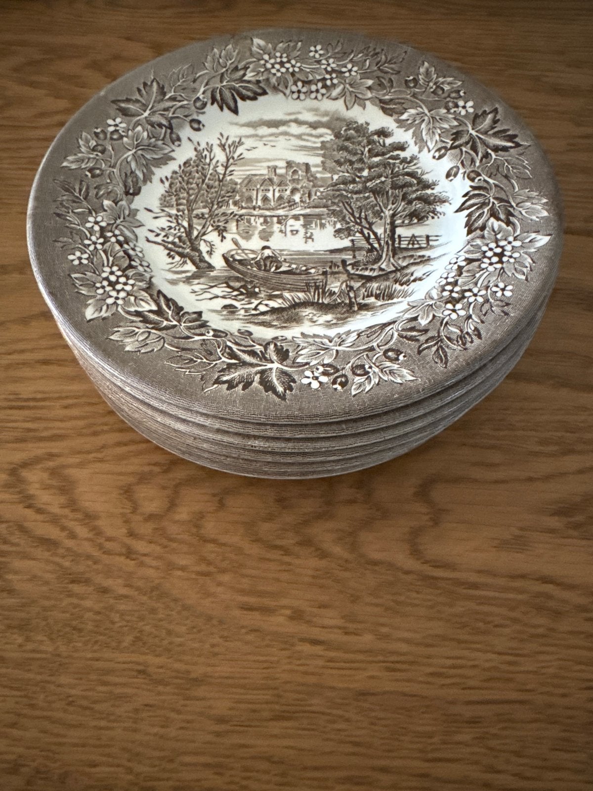 Set van 8 Castle Engelse Stoneware Borden, Antiek en Kunst, Ophalen of Verzenden