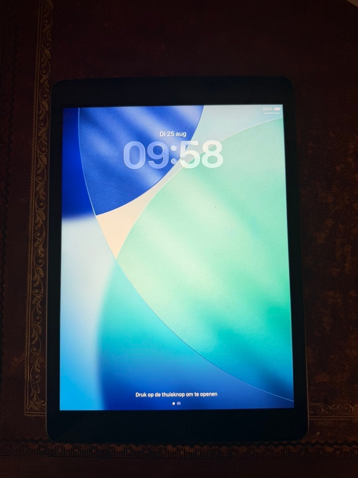 iPad 8e generatie - 32GB - Zo goed als nieuw, 10 inch, 32 GB, Apple iPad, Ophalen of Verzenden