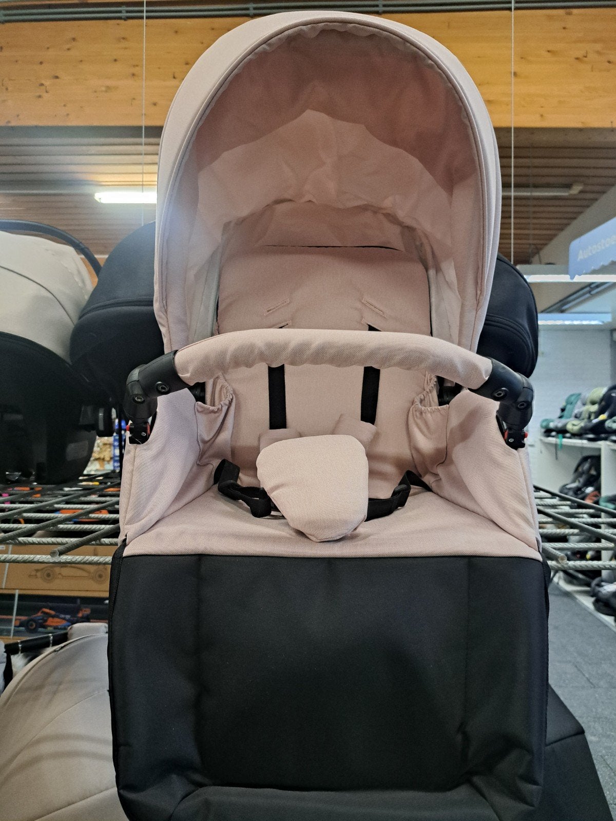 Kundert Kinderwagen Roze Gebruikt met Regenhoes & Luiertas, Ophalen, Gebruikt, Kinderwagen, Overige merken