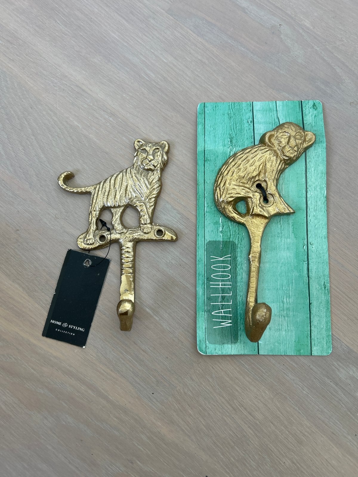 Goud kleurige wandhaken: Tijger en Aap - Nieuw, Huis en Inrichting, Nieuw, Ophalen of Verzenden, Goud, Metaal