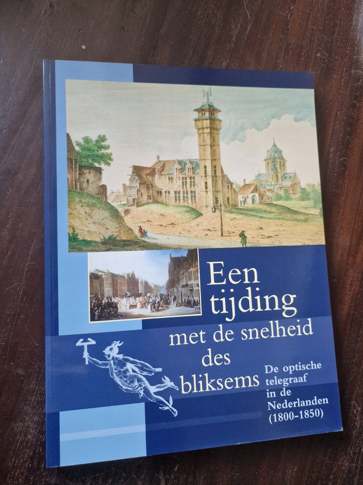 Een tijding met de snelheid des bliksems, Boeken, Ophalen of Verzenden, Zo goed als nieuw, Rob Korving en Bart van der Herten (redactie)