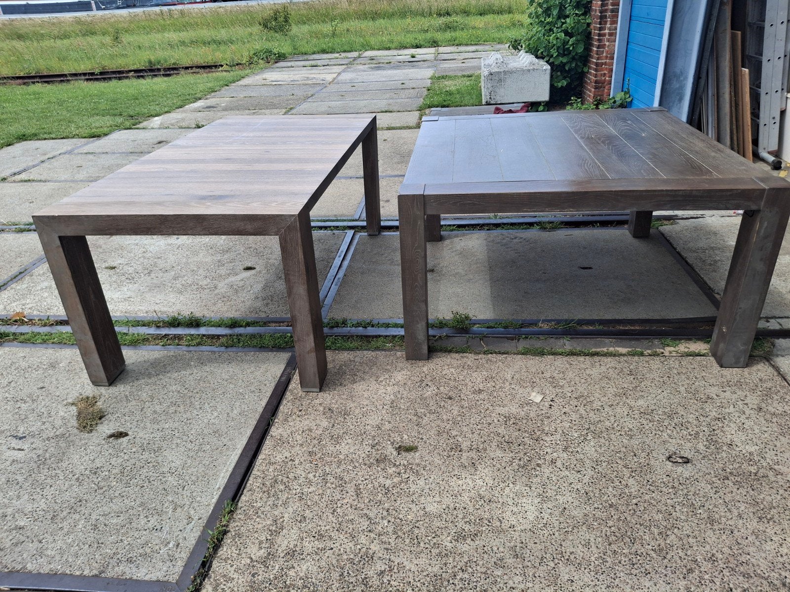 Grote partij tafels santande sovona +/_ 80 stuks, Ophalen, Eikenhout, Zo goed als nieuw, Vijf personen of meer