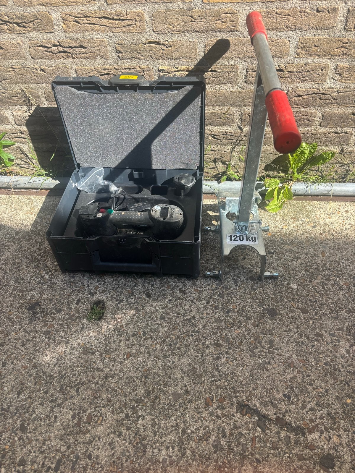 Tegeltiller en vacuüm zuignap set, Ophalen, Gebruikt