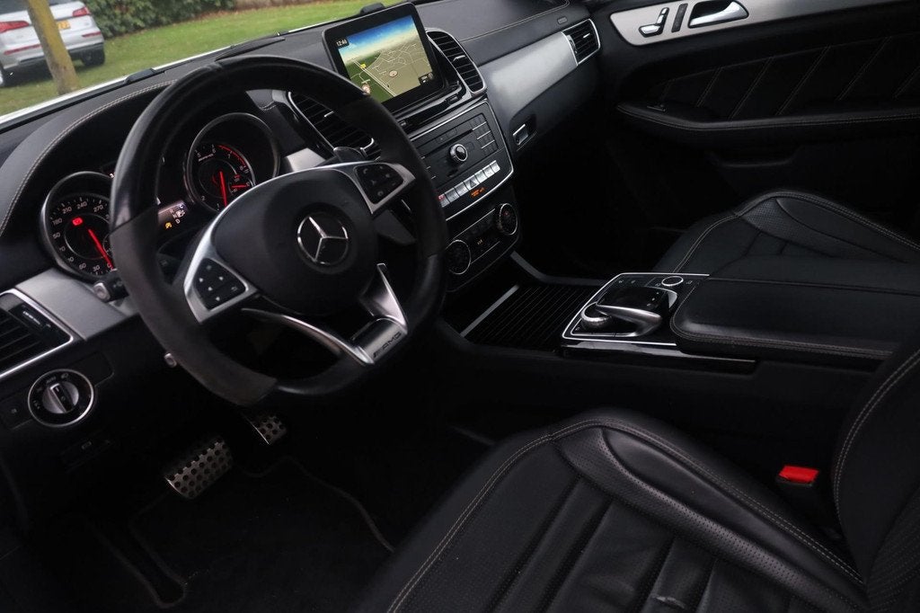 Mercedes-Benz GLE-klasse AMG 63 4MATIC+ | V8 Bi-Turbo | Pano, Auto's, Mercedes-Benz, 5461 cc, Gebruikt, 2245 kg, GLE