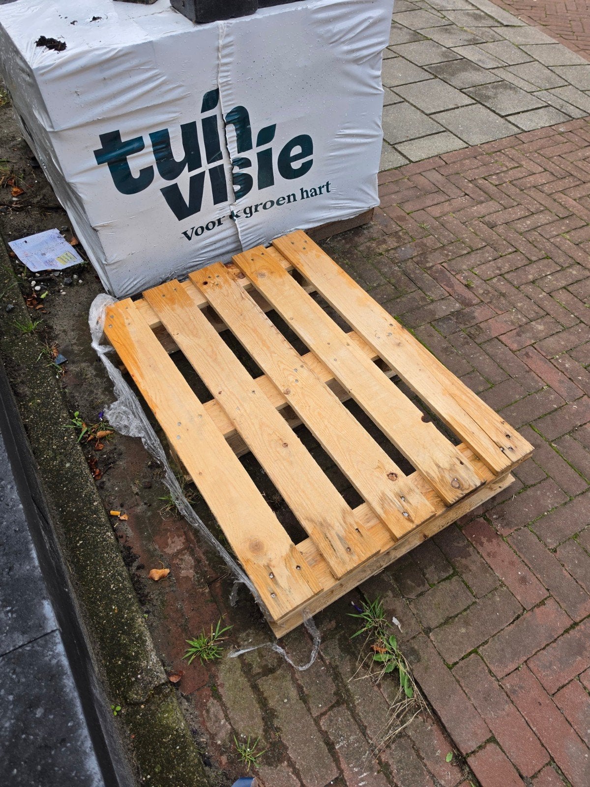 Gratis Pallet af te halen in Bloemenbuurt Leeuwarden, Gebruikt, 100 cm of meer, 60 cm of meer, Overige typen
