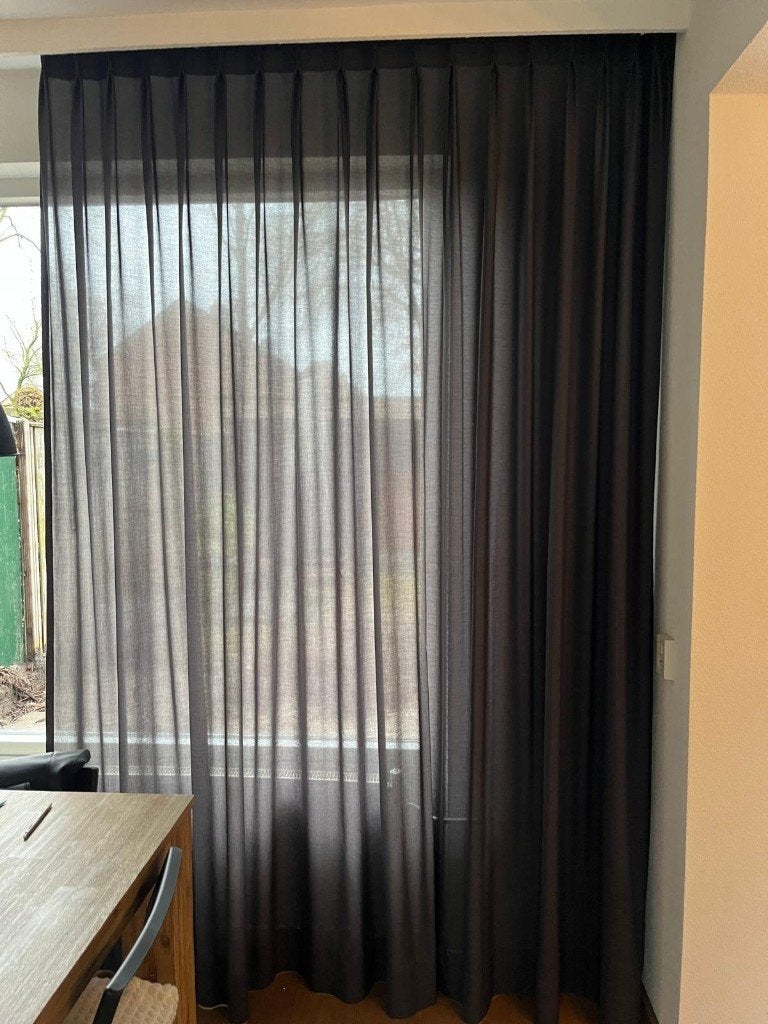 Antraciet inbetweens incl. rails | 2 sets, Huis en Inrichting, Ophalen, Overige merken, 353 cm, Inbetween gordijn