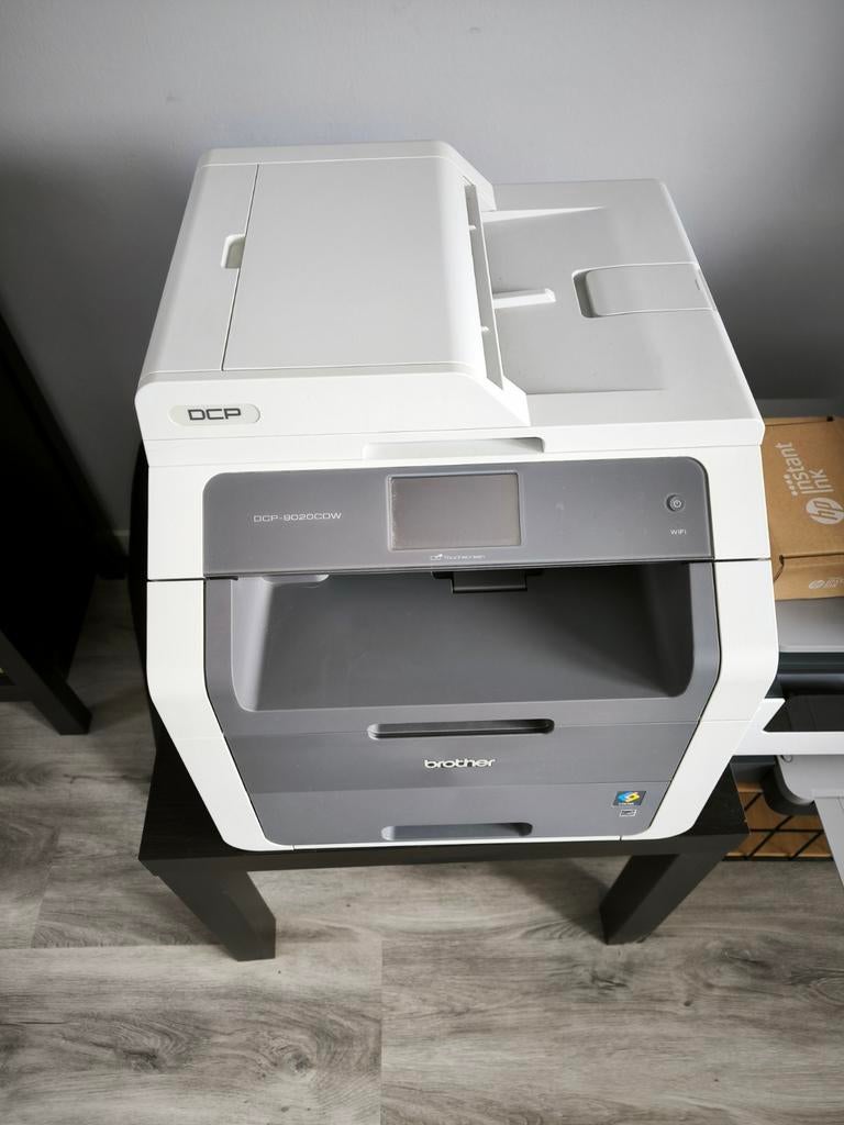 Kleuren laserprinter, Computers en Software, Ophalen