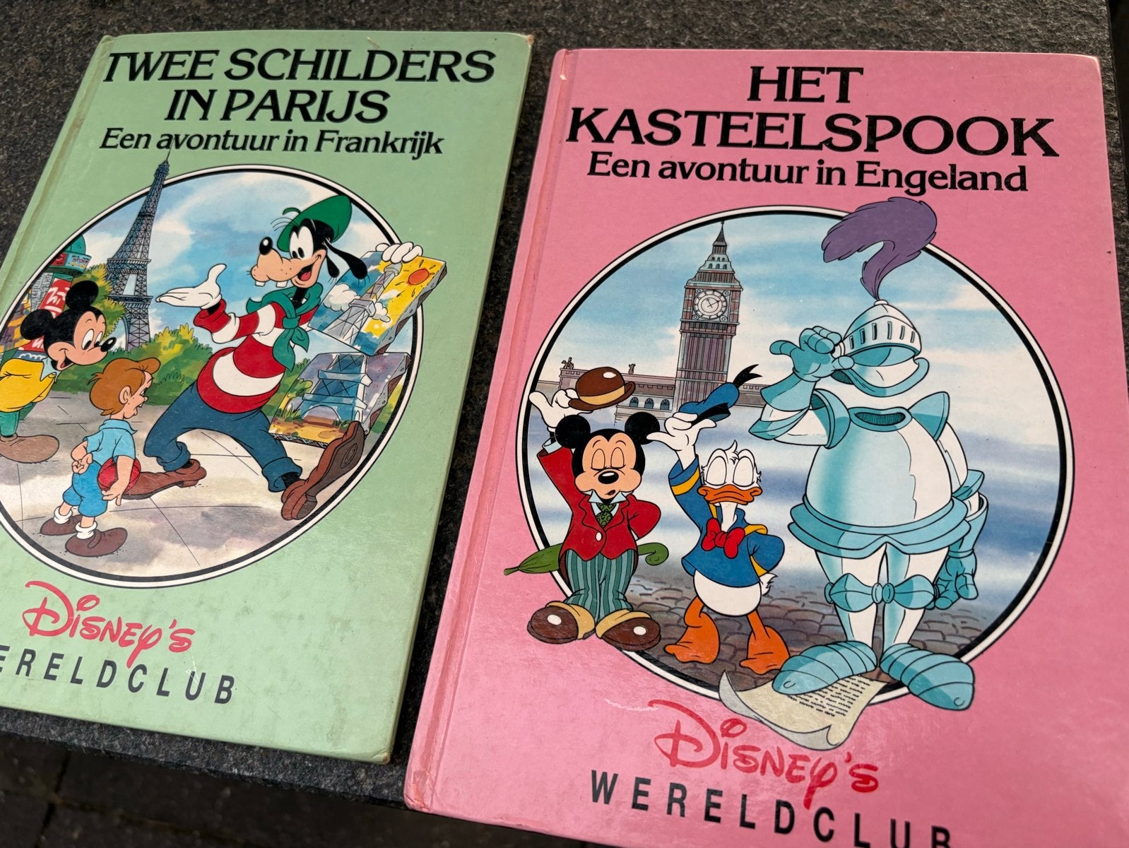 Disney's Wereldclub: Het Kasteelspook & Twee Schilders, Ophalen of Verzenden, Gelezen, Fictie algemeen