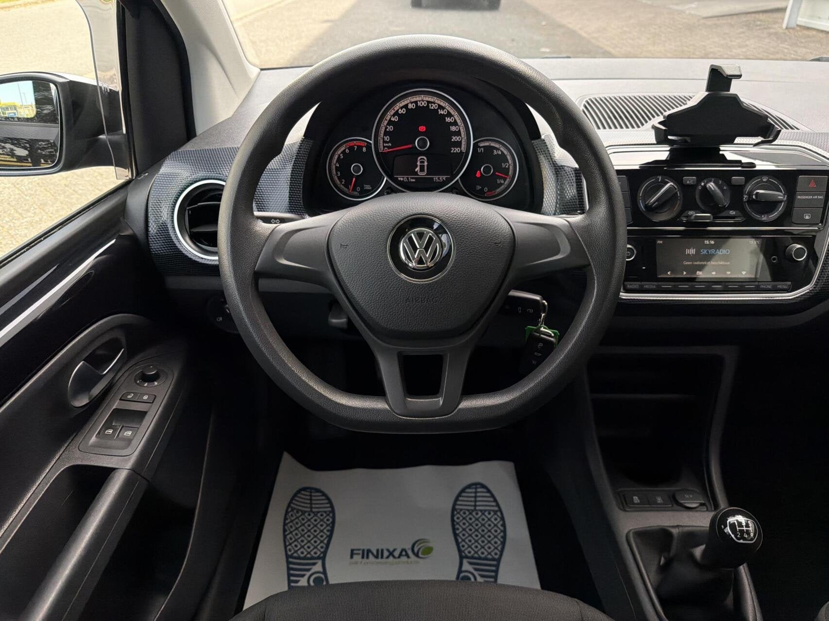Volkswagen Up! 1.0 BMT move up! - AIRCO/BLUETOOTH/LED/NAP, Auto's, Voorwielaandrijving, Gebruikt, Origineel Nederlands, Bedrijf