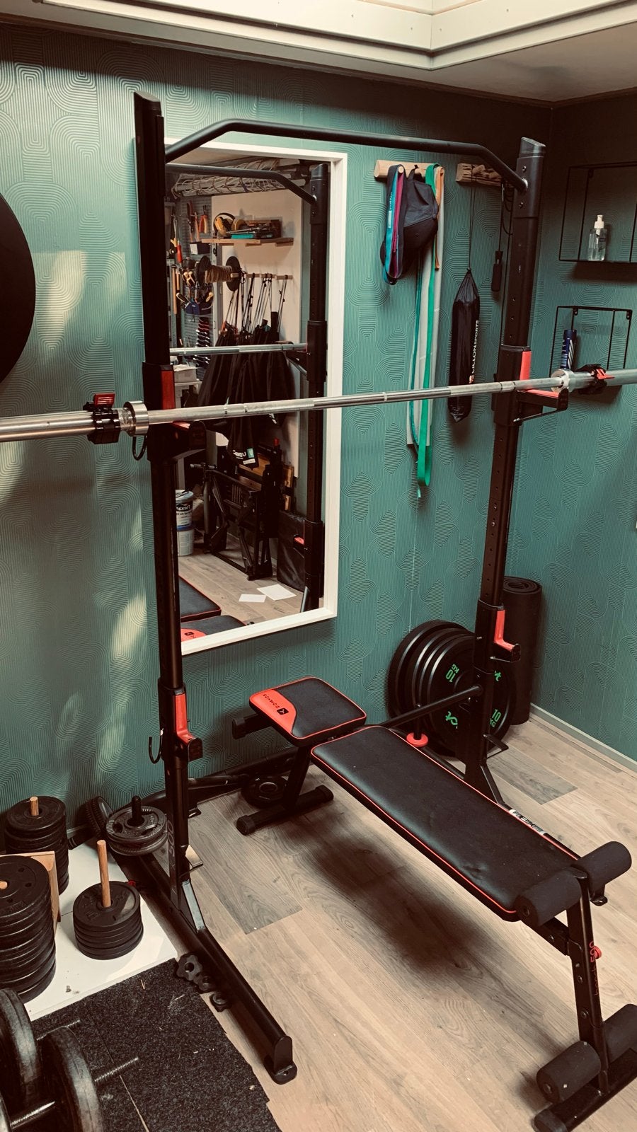 Complete fitness set; squatrek, bankje, barbell en schijven, Ophalen, Gebruikt, Benen, Halterset
