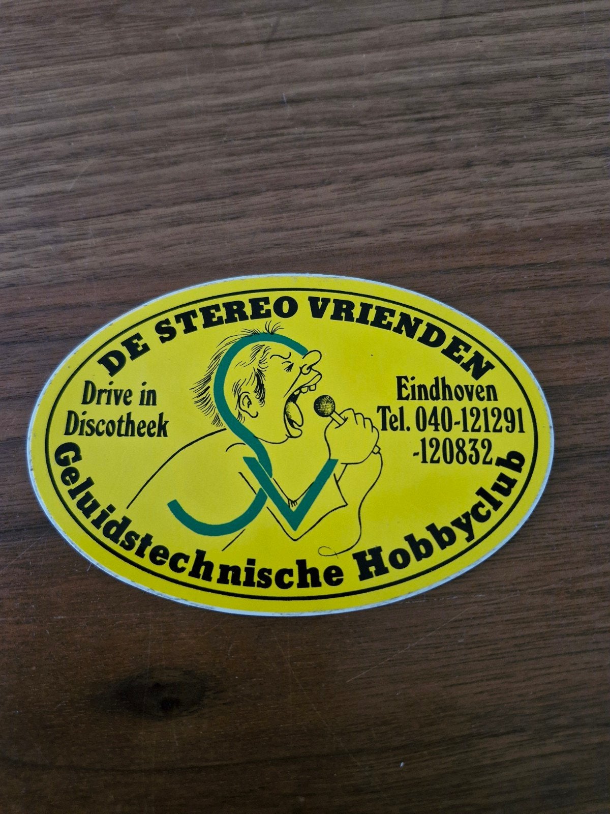 1388 Vintage Sticker De Stereo Vrienden Eindhoven 12x9cm, Ophalen of Verzenden, Gebruikt