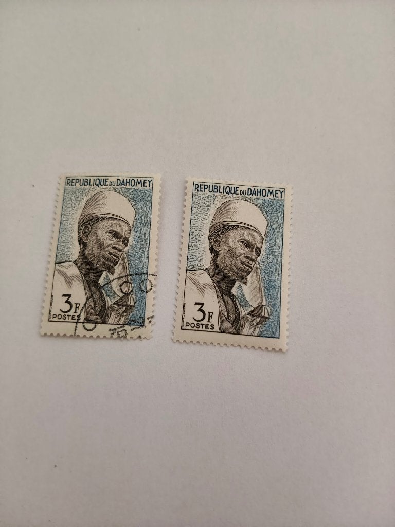 8484 du dahomey benin portret van een stamhoofd bariba, Postzegels en Munten, Verzenden, Overige landen