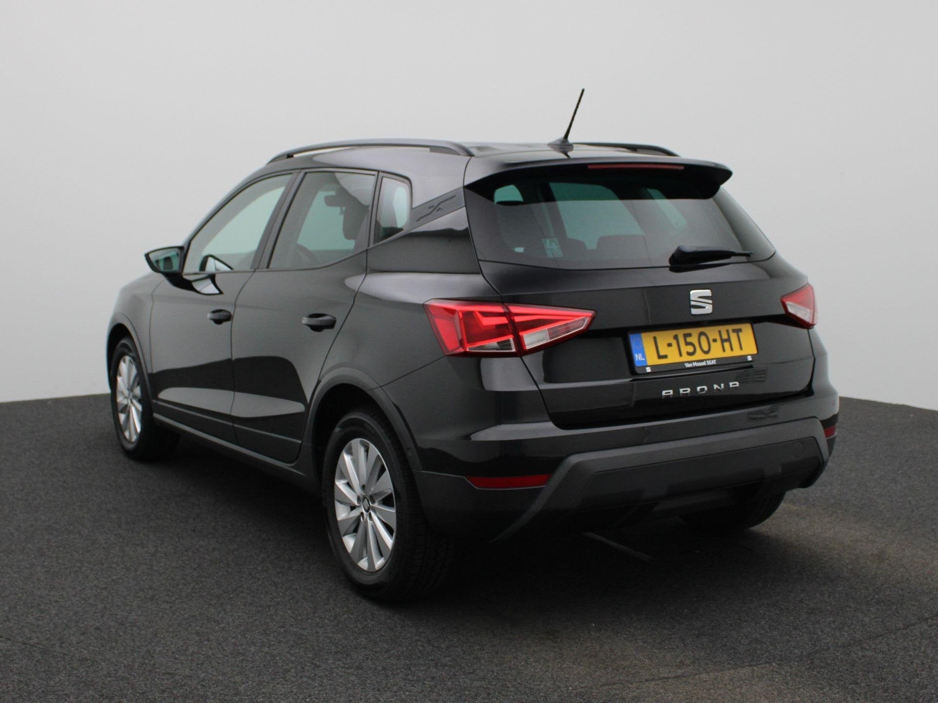 SEAT Arona 1.0 TSI Style Business Intense | NAVIGATIE | CLIM, Auto's, 12 maanden, Stof, Gebruikt, Origineel Nederlands