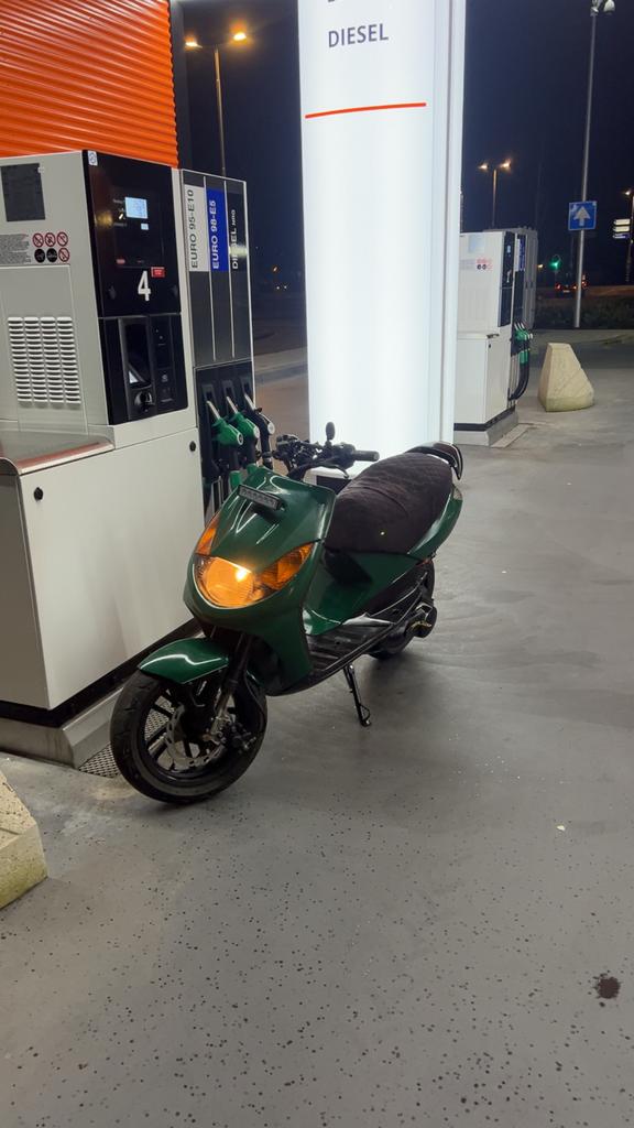 Peugeot Vivacity 2005 - Groen, Fietsen en Brommers, Scooters | Overige merken, Gebruikt, Maximaal 45 km/u, Tweetakt, Ophalen