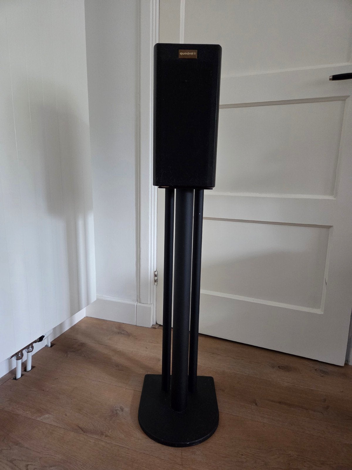 Quadral Ascent 250 Boekenplank Luidsprekers met Stands, Gebruikt, Inclusief standaarden, 60 tot 120 watt, Boekenplank luidspreker