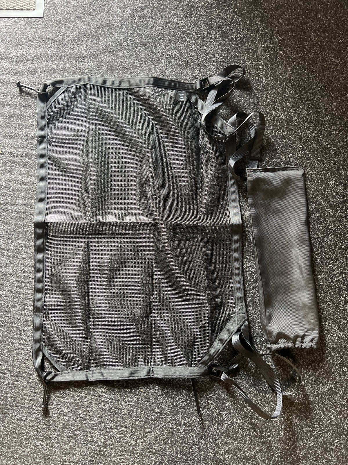 Veiligheidsnet voor Volvo XC40/EX40/EC40/C40 (Origineel), Ophalen, Nieuw