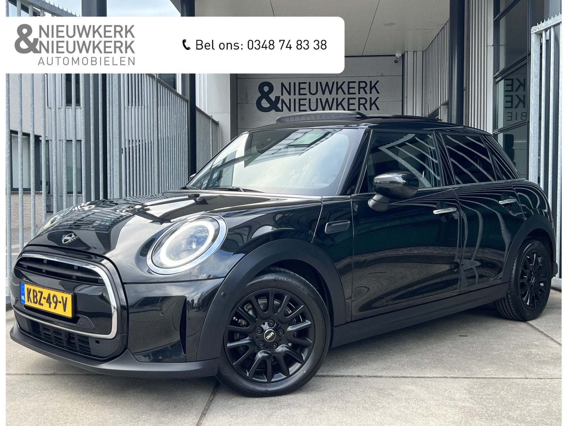 MINI 5-deurs 1.5 Cooper Classic | SCHUIF/KANTELDAK | HEAD-UP, 136 pk, Gebruikt, Automatische klimaatregeling, Met garantie (alle)