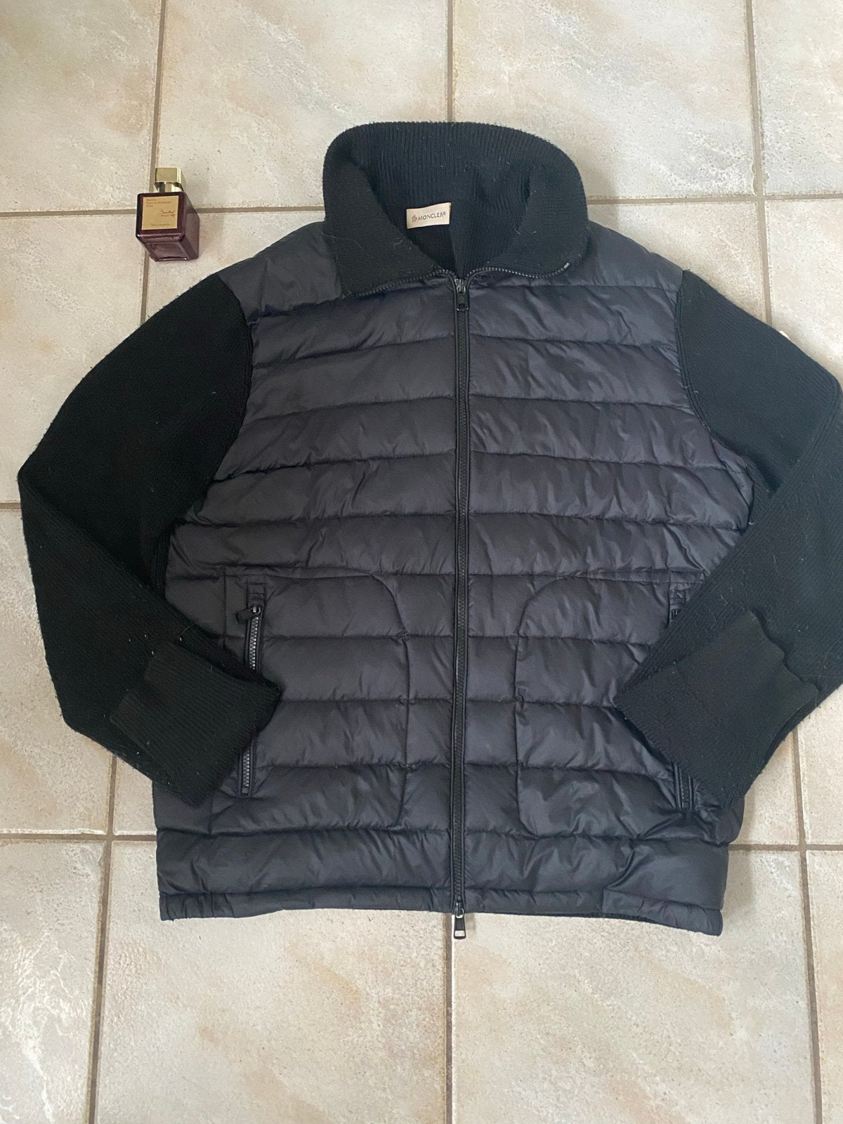 Moncler cardigan, Ophalen of Verzenden, Gedragen, Maat 48/50 (M), Zwart