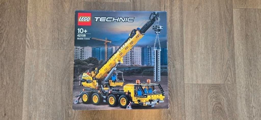 Lego Technic Mobiele Kraan 42108 - Compleet met doos en boek, Lego, Ophalen of Verzenden, Zo goed als nieuw, Technic