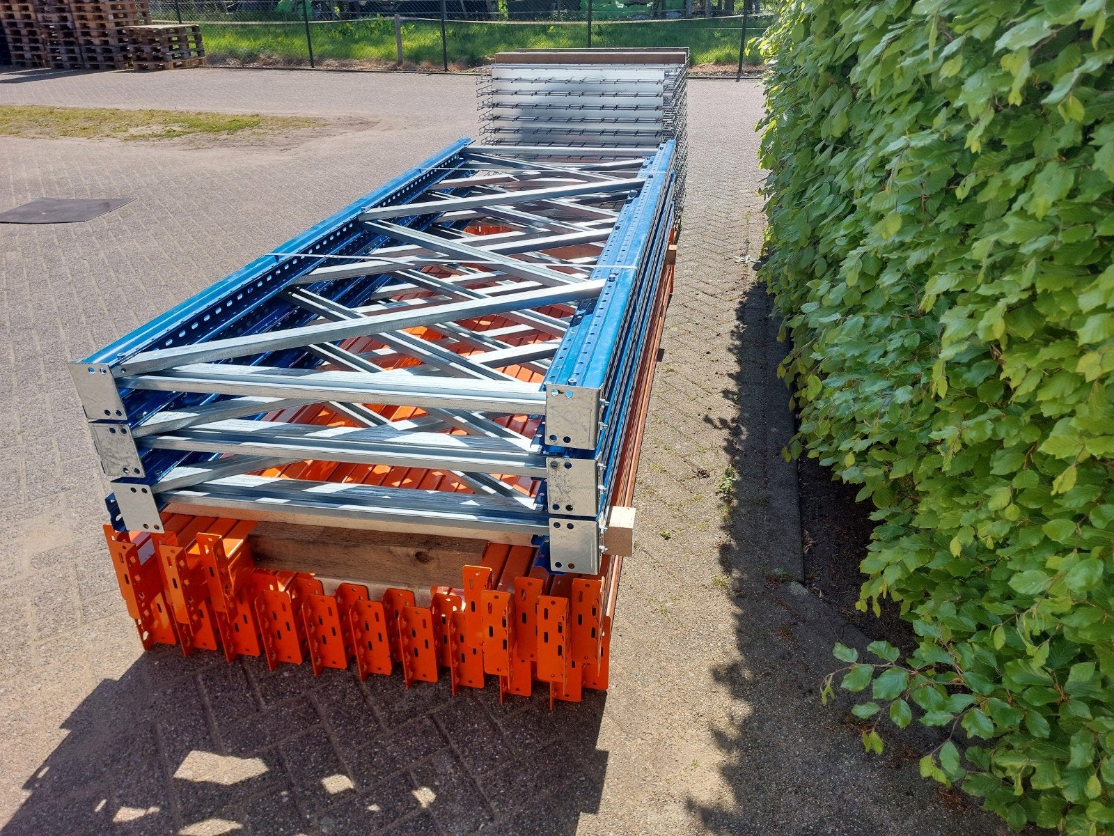11,5 meter magazijnstelling/ palletstelling met roosters, Zakelijke goederen, Ophalen